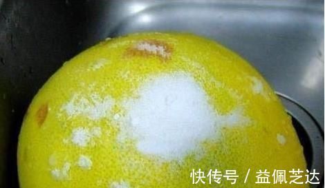 咳嗽|晚上遇冷咳嗽厉害,一碗止咳水,排痰超快,润肺止咳