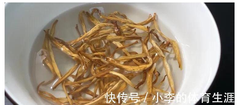 黄花菜|孩子容易烦躁爱发脾气，多炖这道汤给他喝，清心除烦，清润好喝