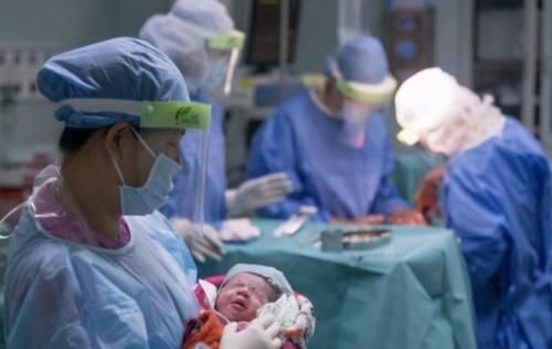 小林|“宁愿肚皮挨刀也不顺产”,二胎宝妈说出心里话,好处再多也不选