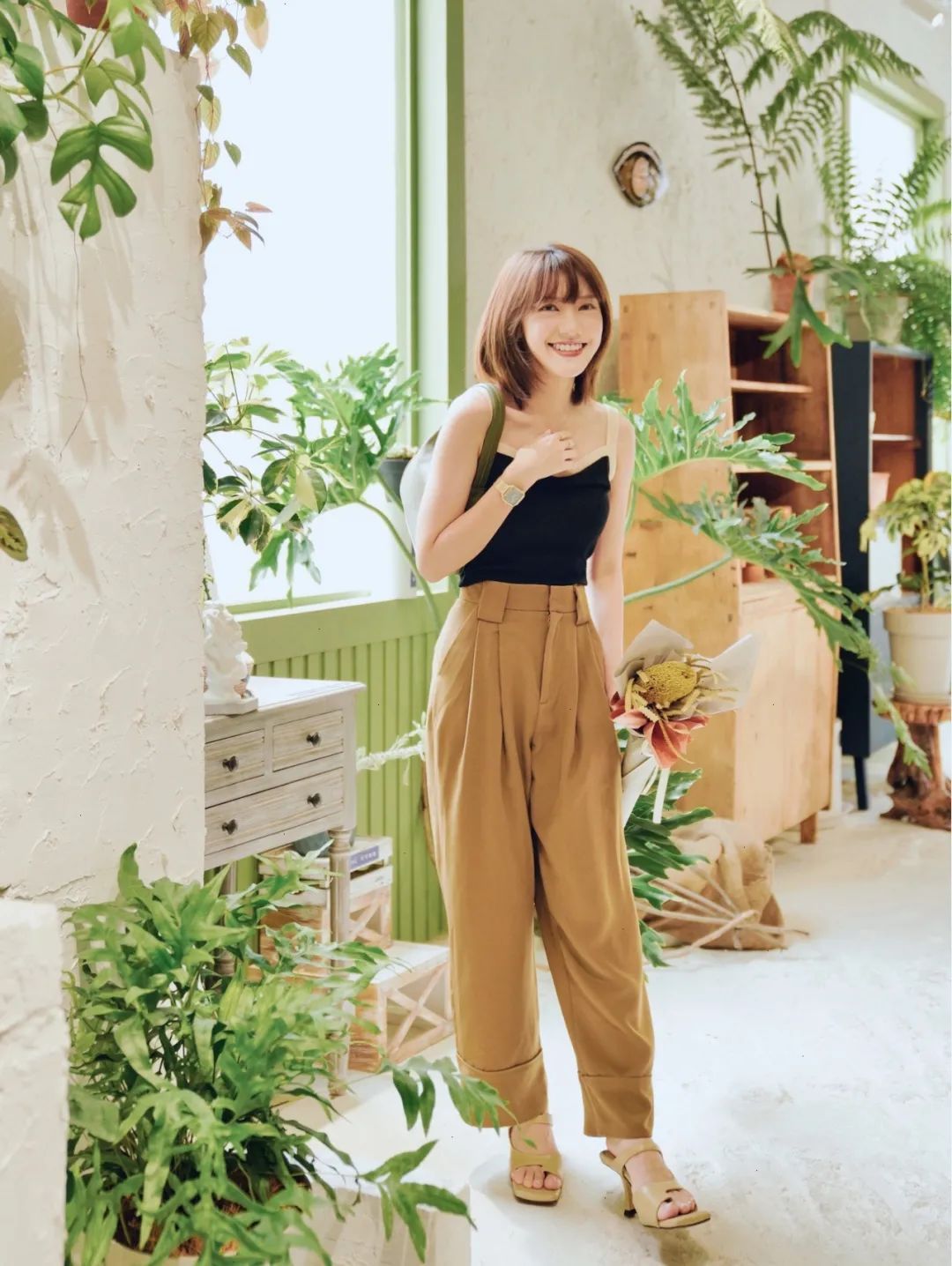 时髦|4套显高时髦的搭配，小个子照着穿绝对不出错