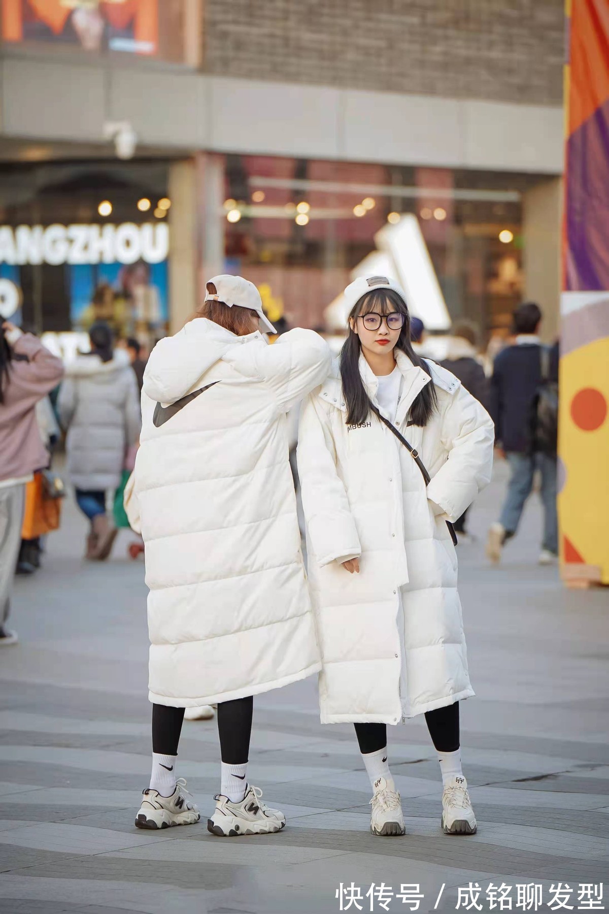 搭配|步入四十岁的女人,穿搭讲究质感而不是花哨,试试这几款时髦单品