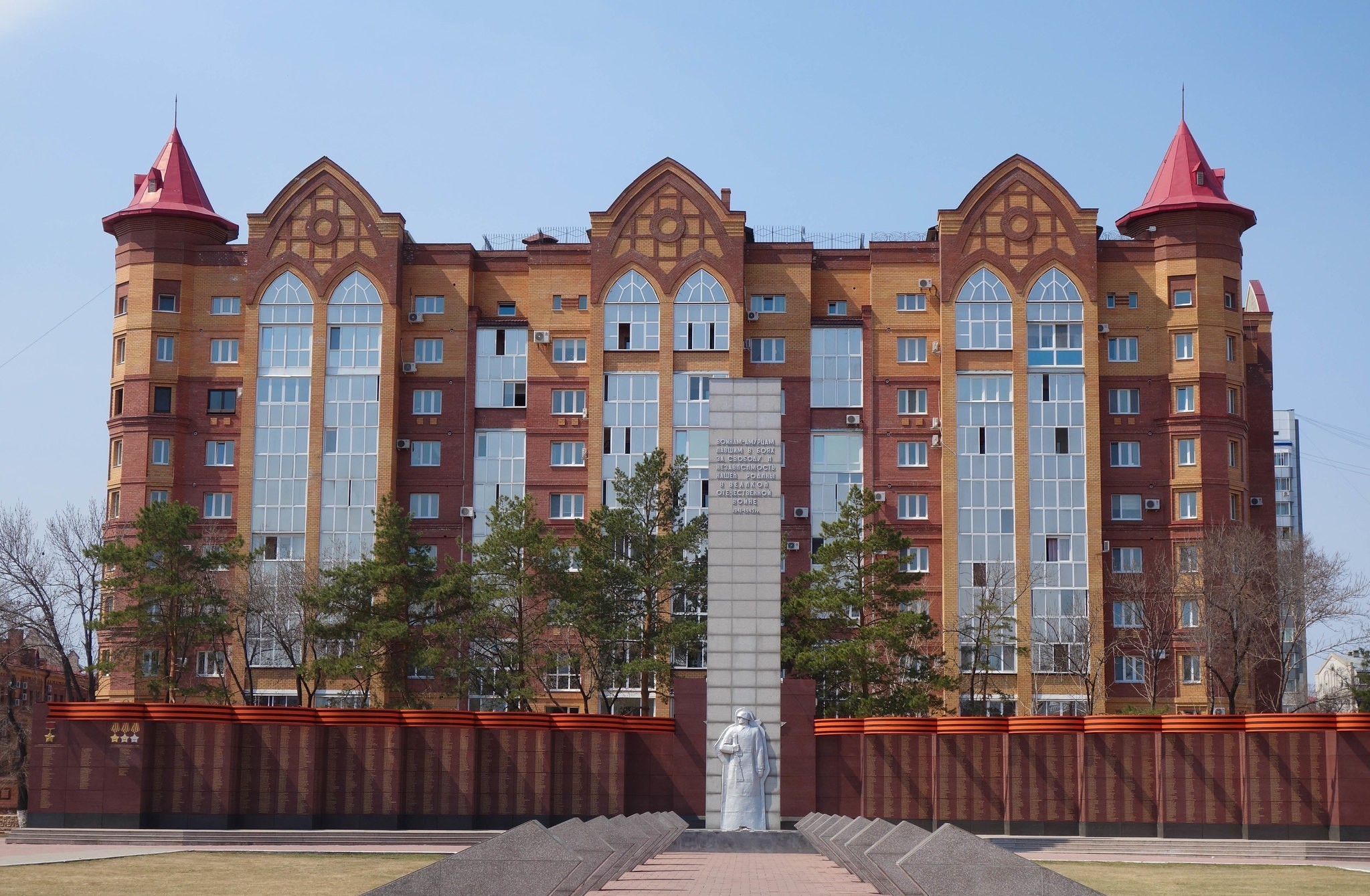 百年后的海兰泡:对岸的中国日渐现代化,俄国人喜欢到中国做生意