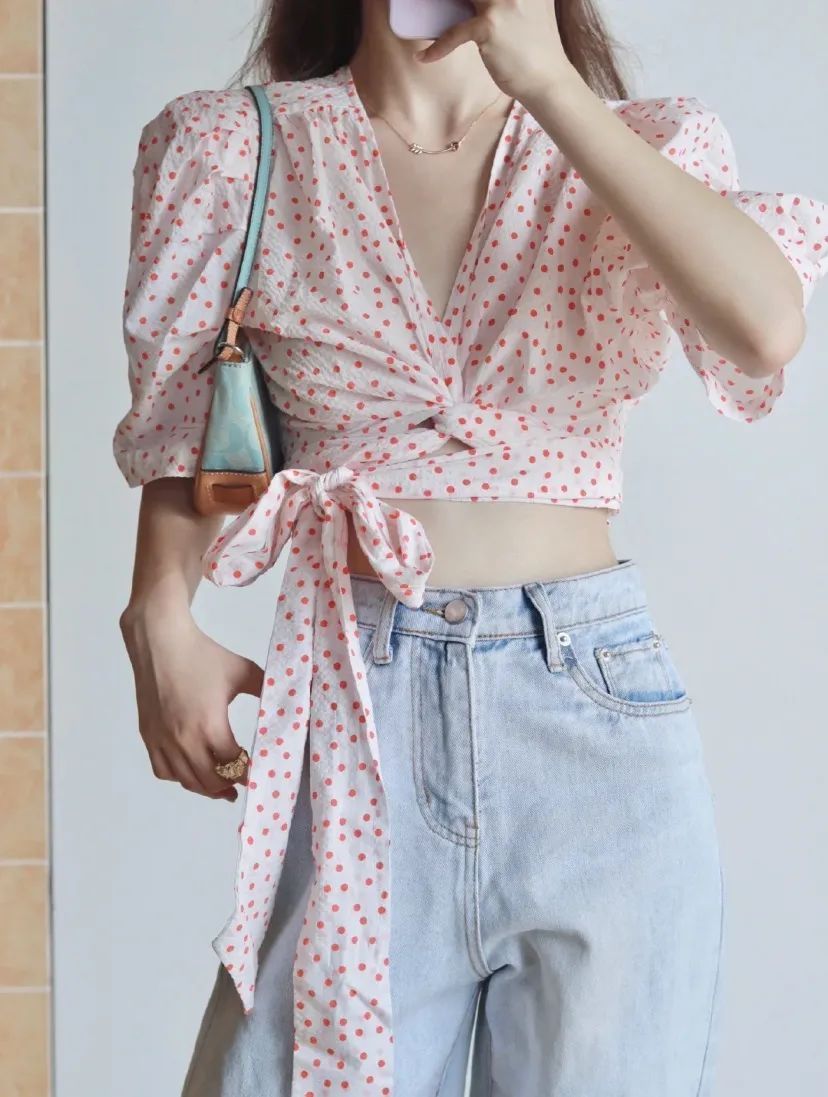 腰部|腰粗、肚子大的女生，怎么穿才显瘦？