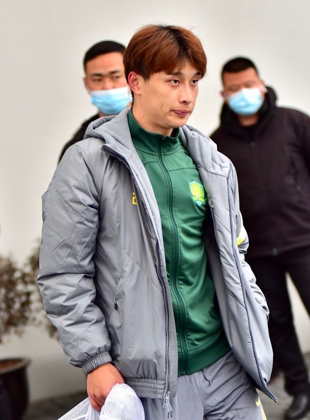 入选|巴顿入选国足后首次发声,直言没想到自己能成国脚,特别感谢一人