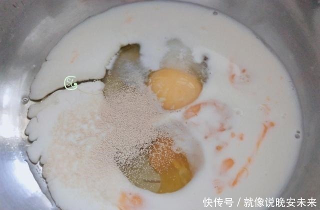 朋友|7种早餐面食换着做，我家一个月吃掉两袋面粉，南方朋友太厉害