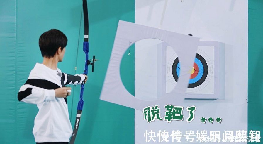 跑男这期节目可以笑一年,本是冲蔡徐坤来的,没想到被成毅吸引了