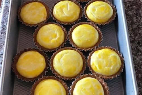 它外酥内软,一上桌就一抢而空,秒杀一切甜品,做法简单易学!