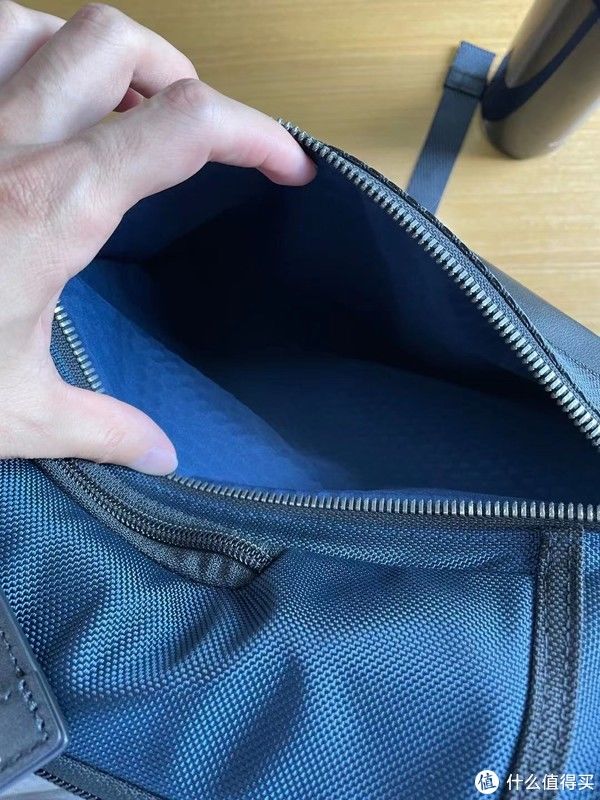 d走下“神坛”的TUMI，Davis双肩包虽然耐用但细节拉跨