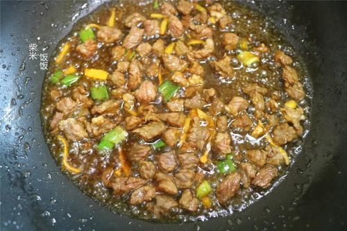 晚上蒸一锅,第二天的早餐就不愁了,大人省事,孩子爱吃