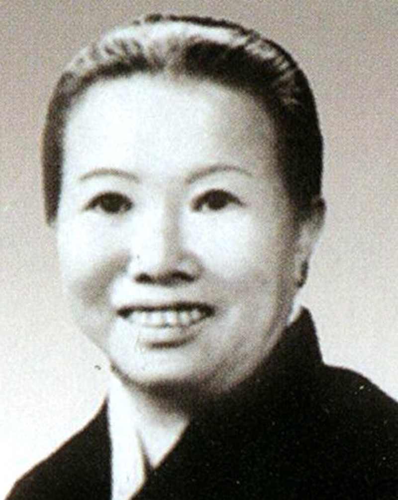 李德|“洋顾问”李德的妻子,为完成任务嫁给李德,后来的结局怎么样?