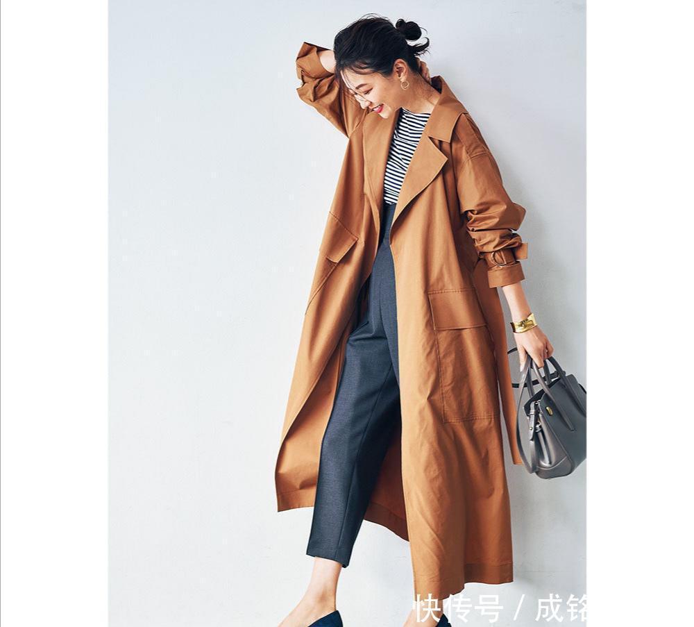 四五十岁女人减龄搭配,日系风衣搭配优雅又有女人味,时髦又百搭