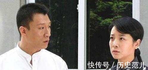 扎心|扎心对联!上联“原配夫妻脚挨脚”,下联看了很现实!