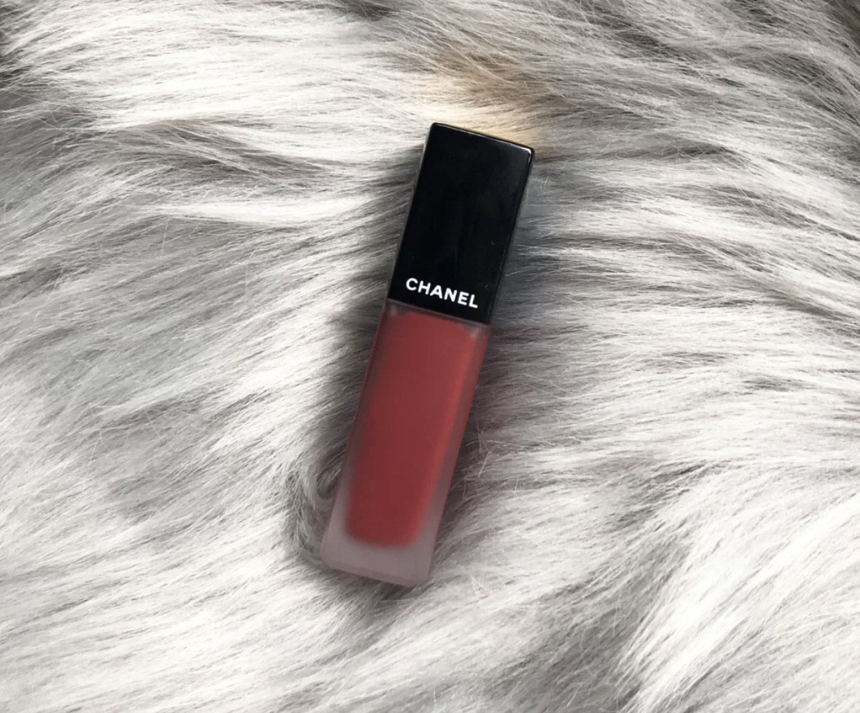 f10 四支大牌口红,30岁以下的女生,几乎都知道,个个都是经典