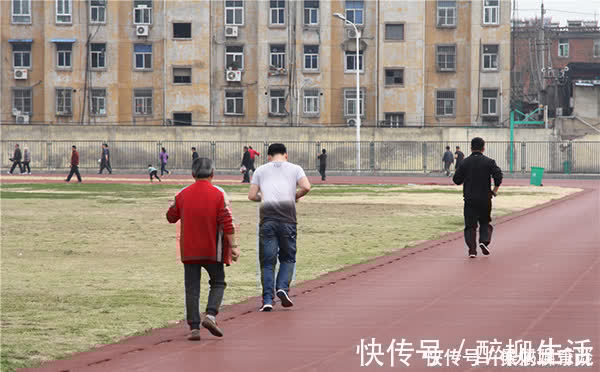 膝关节|每天坚持晨跑,身体反而变差了,是怎么回事?