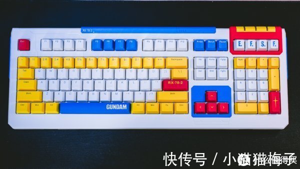 ikbc|高达键盘居然还有补完计划?ikbc联名高达金属键帽上手体验