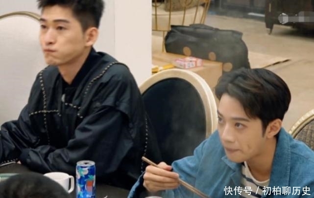 肖战 明星咖位小录节目多卑微?肖战队友被张翰无视,李雪琴洗碗两小时