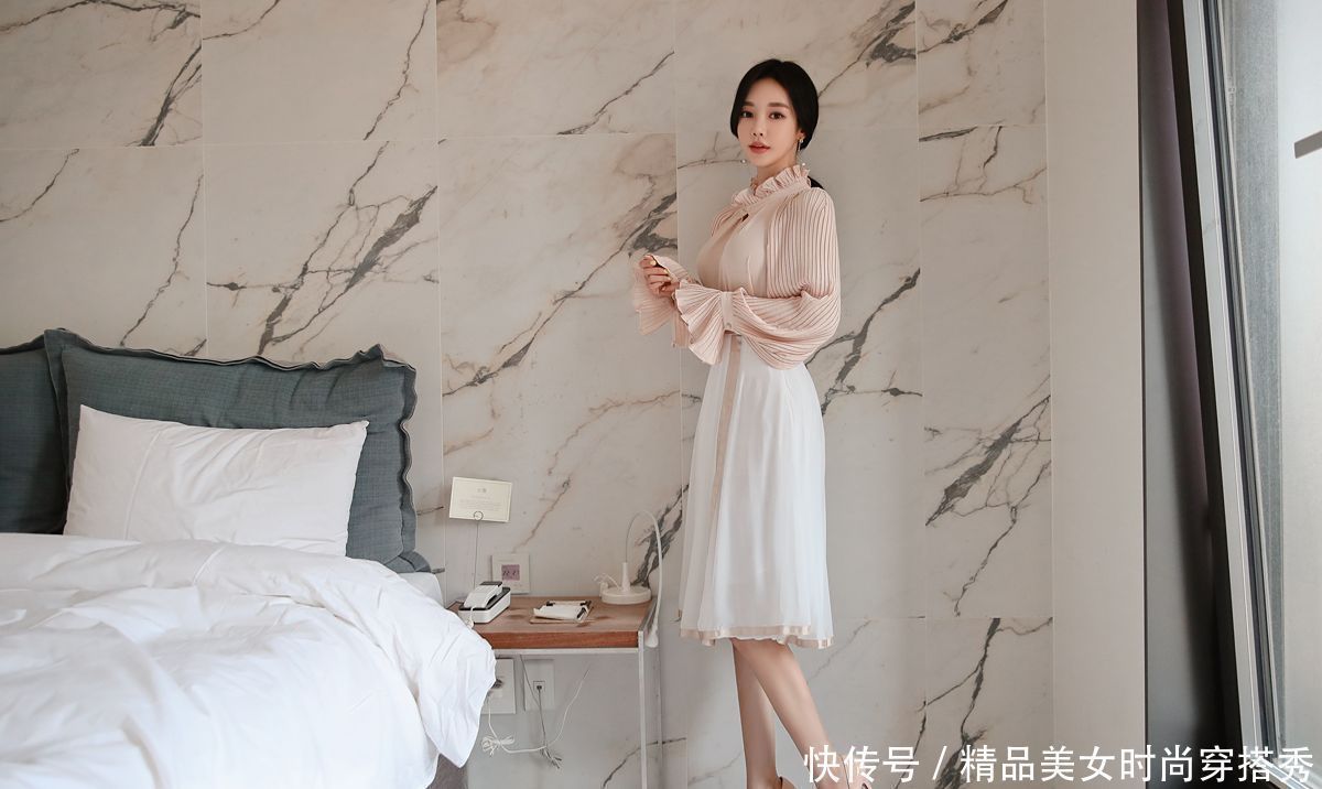 白色衬衫|职业上的时尚达人穿搭指南,清凉温婉的女神穿搭——衬衫套装裙