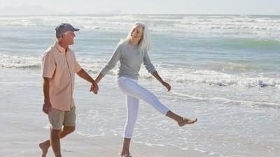 老年人|医生坦言：50岁以后，想要老得慢一些，建议别练这3个运动项目