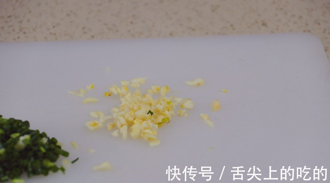 天气寒冷,碰到这牛奶麻辣烫,我绝不手软,真香!吃完浑身暖烘烘