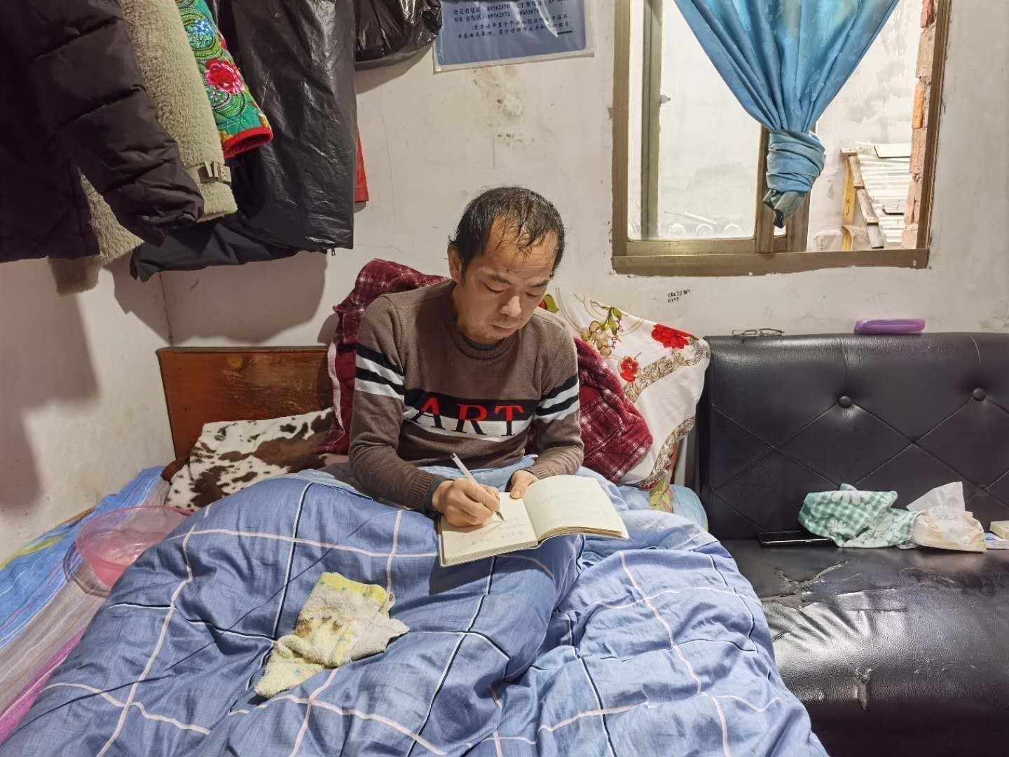 舌癌|舌癌晚期患者蜗居6平小屋，省肿瘤医院专家提供免费宁养服务