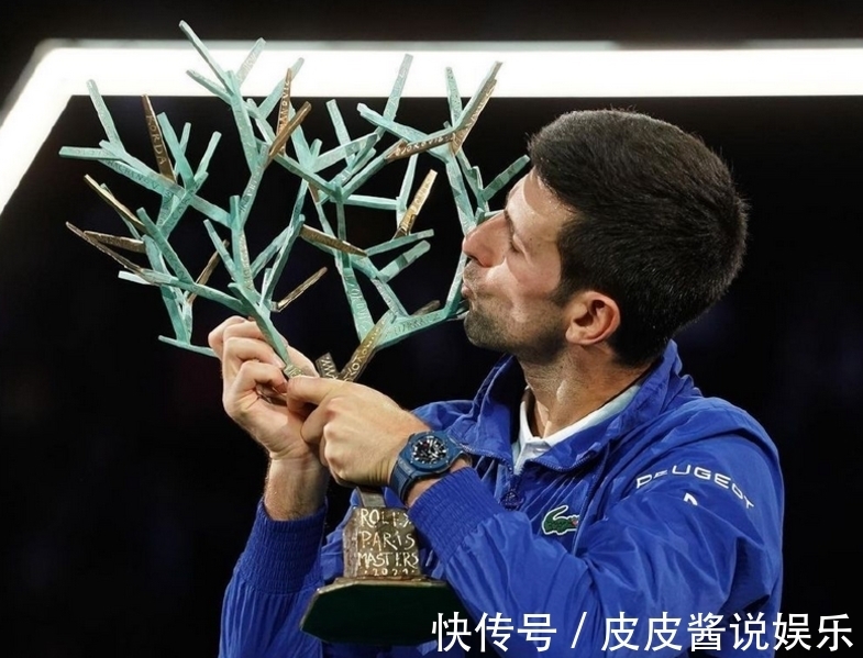 网球界|恭喜德约科维奇,又斩获一大奖,力压拜仁巨星和F1新科世界冠军!