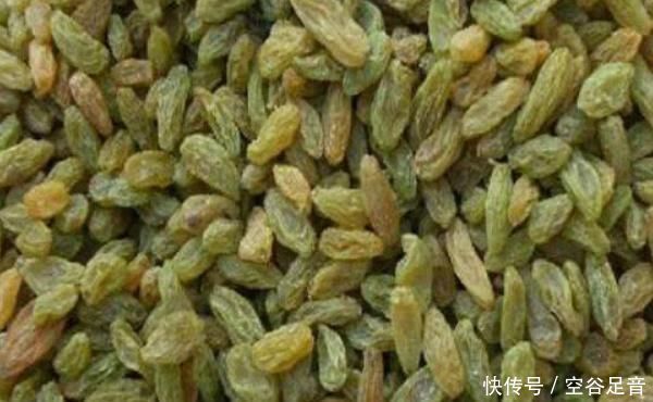 女人别太节俭,多吃4种“零嘴”,补充雌激素,60岁也不显老