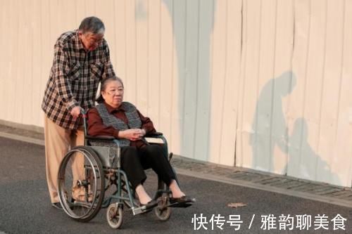 爸爸|“宁愿生儿子没出息,也不要养女儿出人头地”,爸爸的原因很无奈