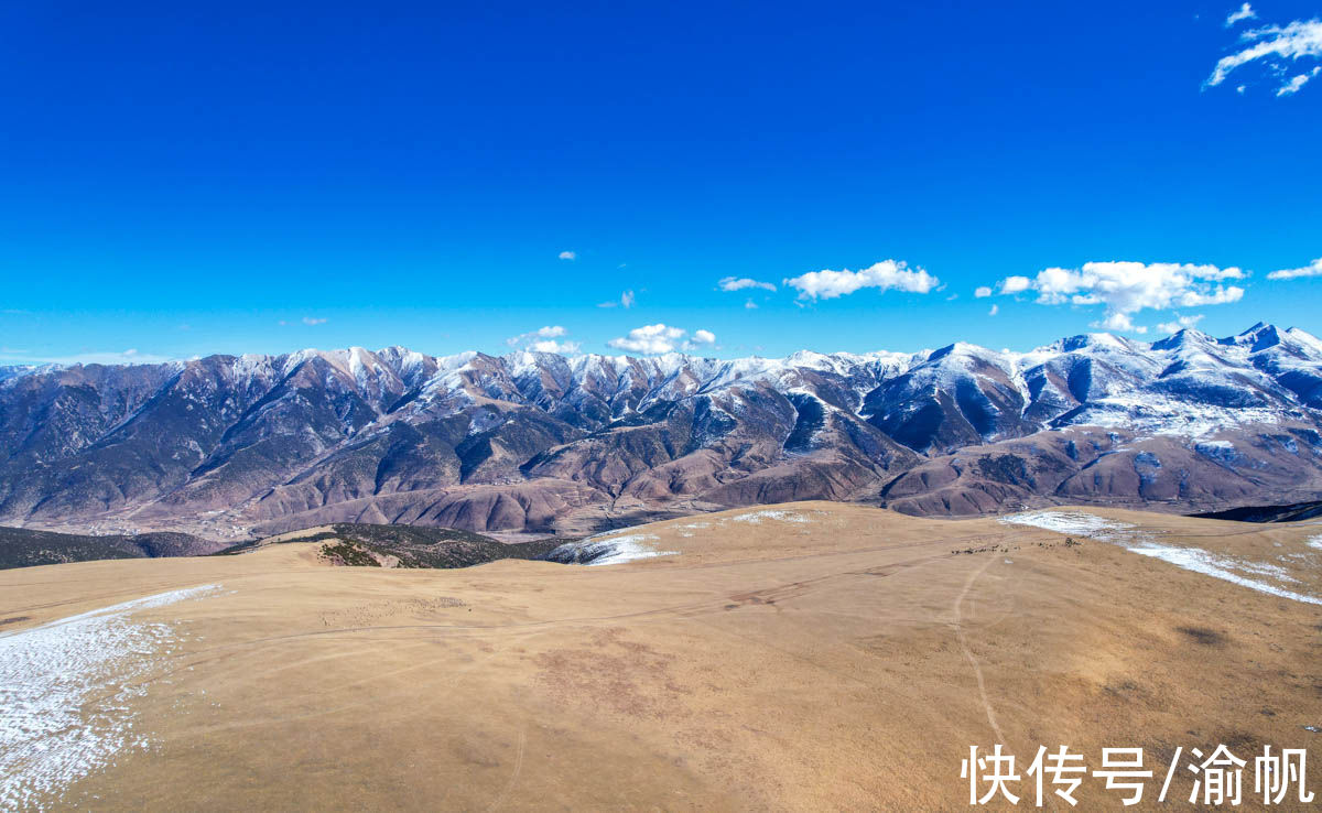 天池|西藏自驾游第四天：翻越红拉山，在芒康遇见海拔4300米的莽措湖