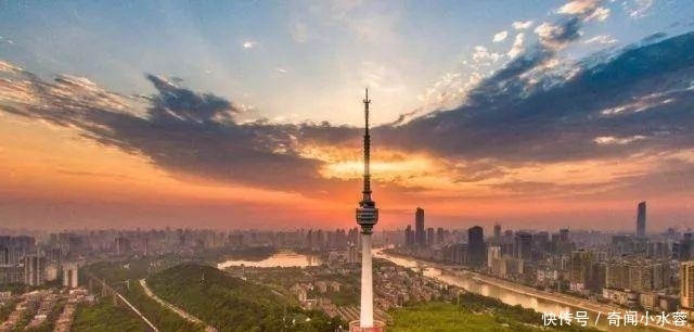 老年|中国五大电视塔,每座都是地标性建筑,你最喜欢哪一座?