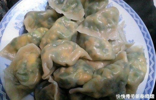 饺子馅里别放肉了,学会做这种素饺子,以后都不想吃肉馅饺子了!