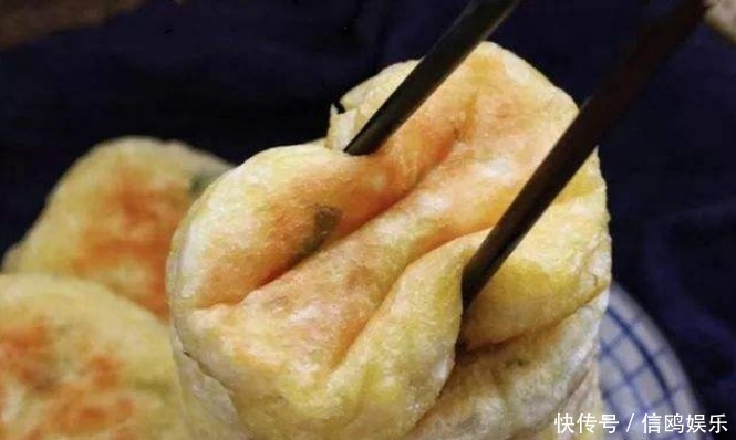  天冷爱吃这早餐，不揉面，比馒头更简单，比面包更软，松软咸香！