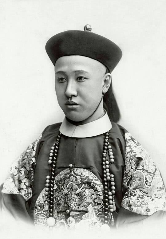 北洋新军|北洋军也就七万人,为什么袁世凯可以由此逼清帝退位?