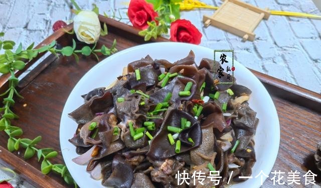 天冷了，遇到它别错过，多买些存着，随吃随取特省事，炒肉吃真香！