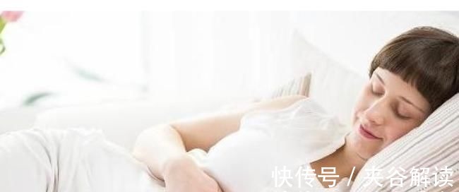 妈妈|孕肚不能乱抚摸,这三个时期“摸肚”很危险,管住你的手千万别碰