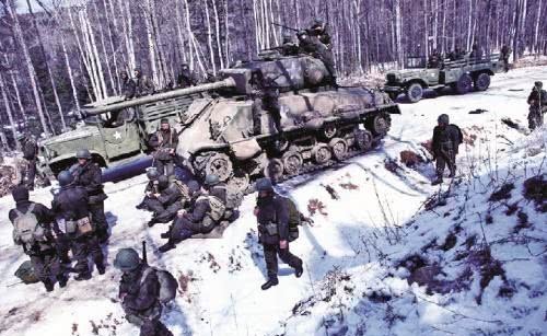 美军指挥|为何志愿军中枪不倒?美军发出疑惑,看到这一幕美军都明白了