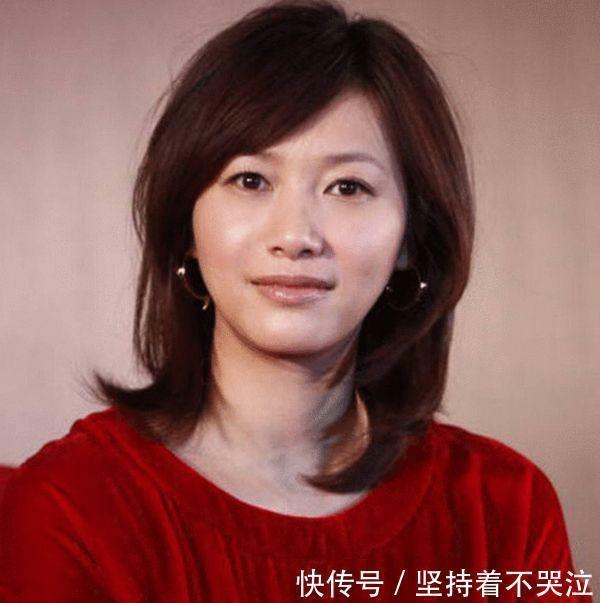 书法!徐静蕾被称书法才女,书法迷倒众人,字体被方正字库天价收录!
