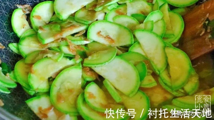 快手|5分钟就能做好一道快手家常菜,简单又好吃,还能补钙,老少皆宜