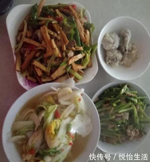 水煮西蓝花|半年减重48斤,身材重返20岁,分享自创减肥食谱,告别挨饿减肥