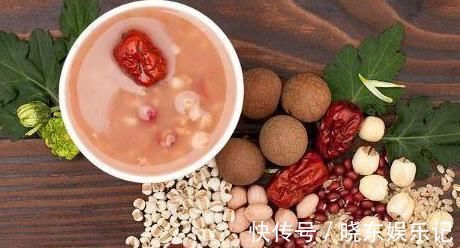 气血不足|“气血不足百病袭”!女性做好3点,气血足了,衰老也会“放慢”