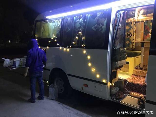 网友|广州一网友，不买房不租房在车上生活三年，打造出自己理想的家