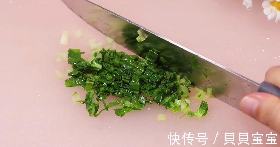 早餐别喝粥了，一口吃进10种营养，补钙又补锌，宝宝长个又聪明