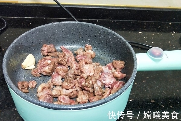 补充蛋白质|手把手教你家常版炖土豆,软烂鲜香,汤汁鲜美,好吃又下饭!