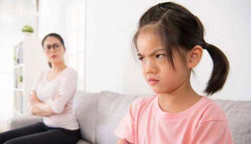 体罚|当孩子出现这四种行为，家长别舍不得打，对于他们成长有好处