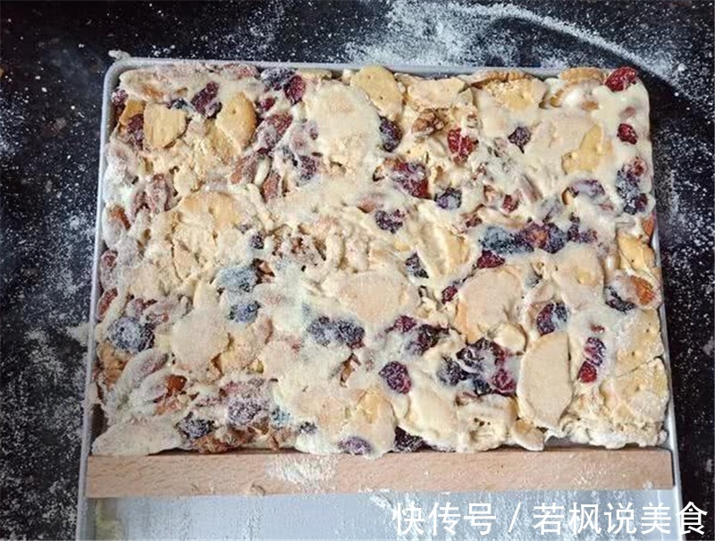 教你在家做雪花酥,甜香奶味足,不用烤箱也能做