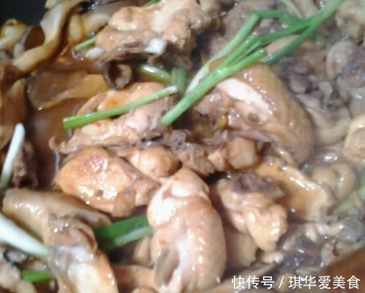 入味|再强调一次，炒鸡肉时别加水了，加点“它”，鸡肉鲜嫩又入味！