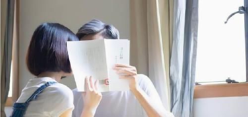 狸猫换太子|为防止早恋,妈妈把儿子打扮成女孩,最后却面临着更大的难题
