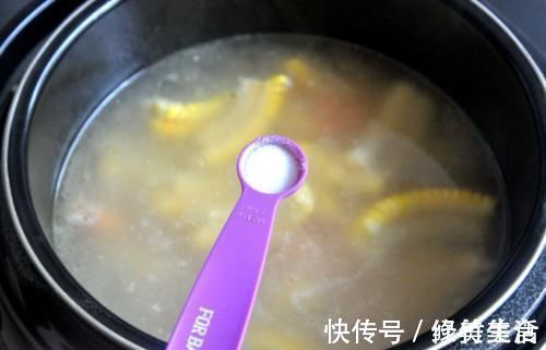 小郝|父母眼中的营养汤变成“毒汤”,想让孩子发育正常,就要及时停止