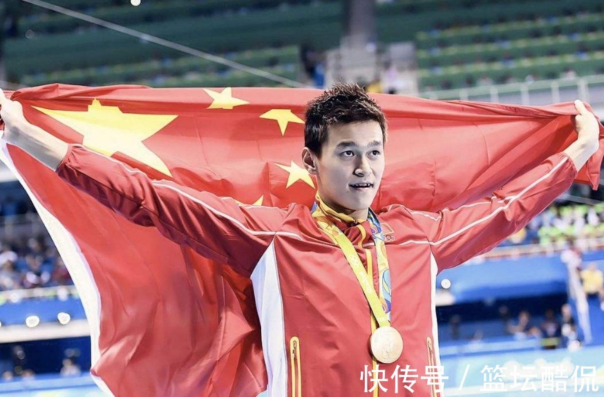 暴力抗检|又一个李佳琦诞生!体坛名将转型带货,获千万流量支持有深意