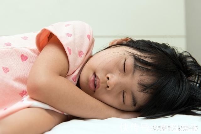 睡眠|早上的这个时间点,是孩子长身高的关键期,别急着叫醒孩子!