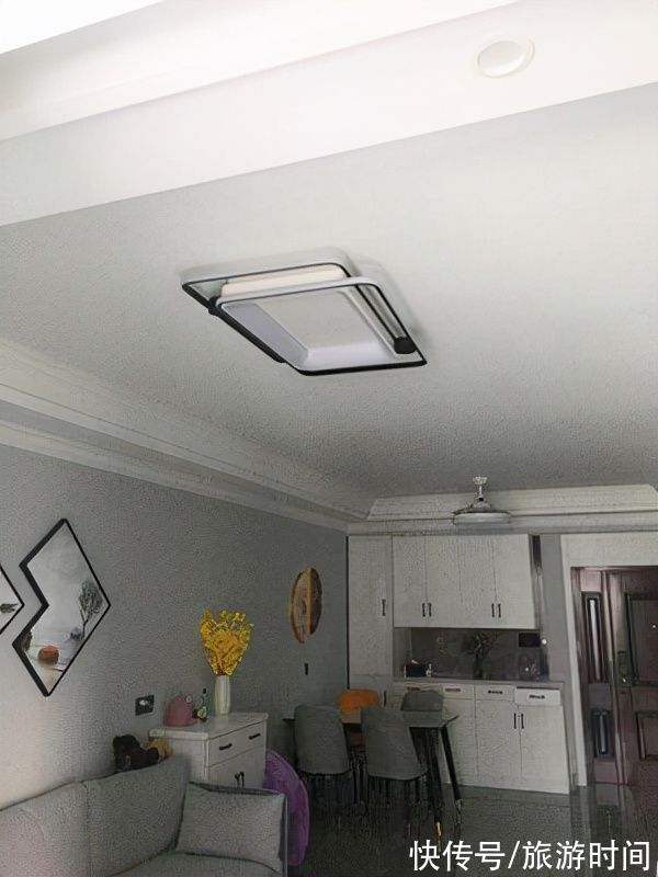灯饰|近两年计划装修，如何选到一款“不过时”的吸顶灯？